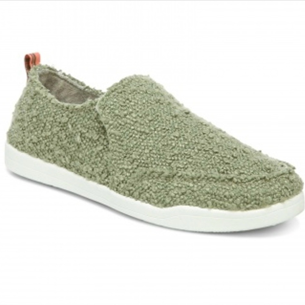 Vionic Beach Malibu Boucle Slip-On Shoe Sneaker